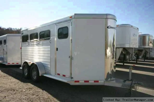 WHITE 3 - HORSE BUMPER PULL