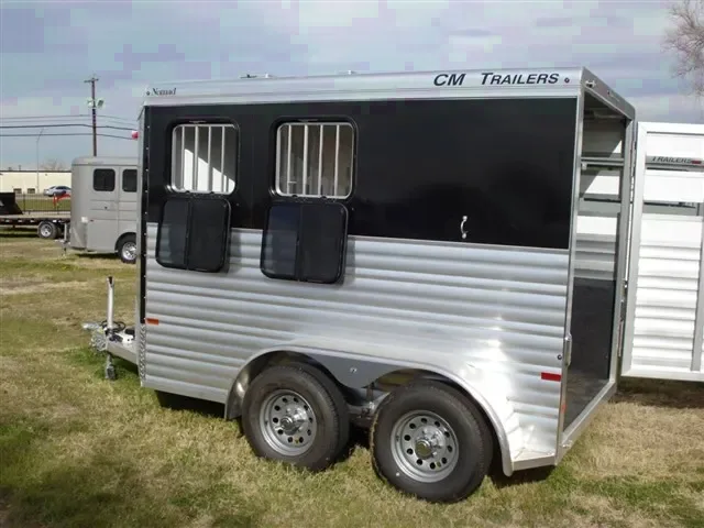 2 HORSE BLACK / ALUMINUM-ALL ALUMINUM TRAILER