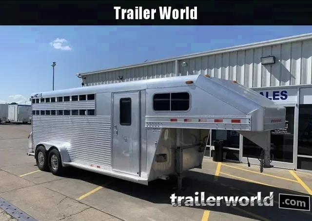 USED 4-Star 7x19 Gooseneck Stock Combo Horse Trailer