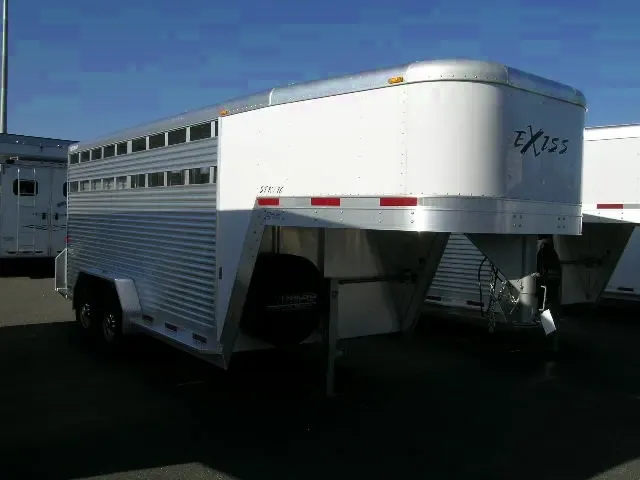 3 HORSE STOCK COMBO GN TRAILER