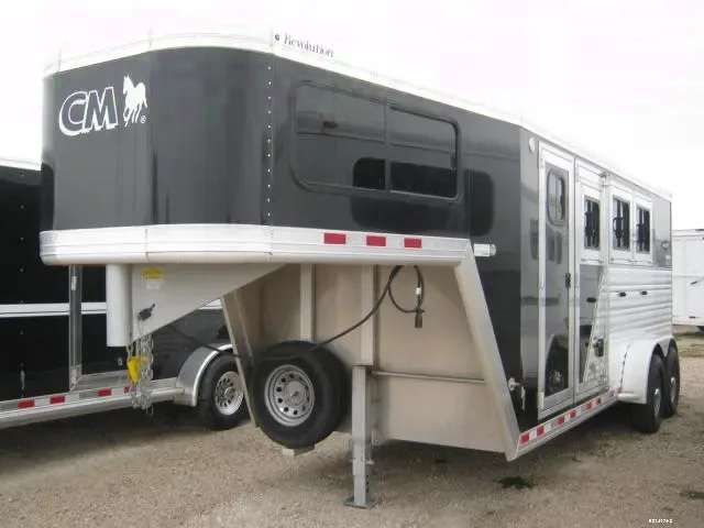Aluminum Black and Silver Gooseneck 3 Horse Trailer