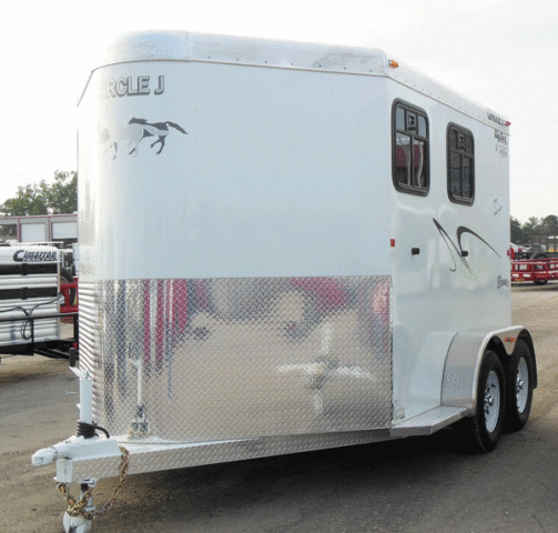 2 horse-White V-Nose with Tack Door Organizer and More