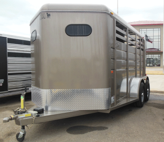 3 Horse Slant Load, Steel Frame, Dressing Room