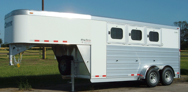 3 horse Gooseneck Aluminum with White
