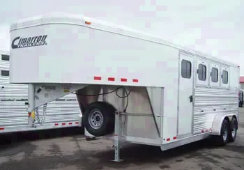 White Gooseneck 3 horse dressing room, saddle rack, torsion axles