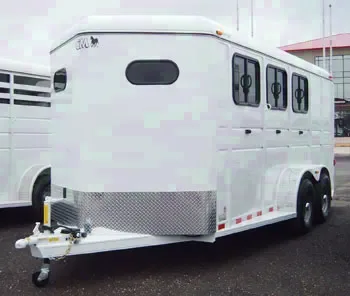 3 Horse with Rear Tack and Drop Windows