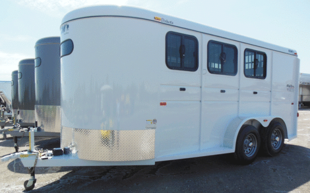 3horse, drop down windows, roof vents, dressing room