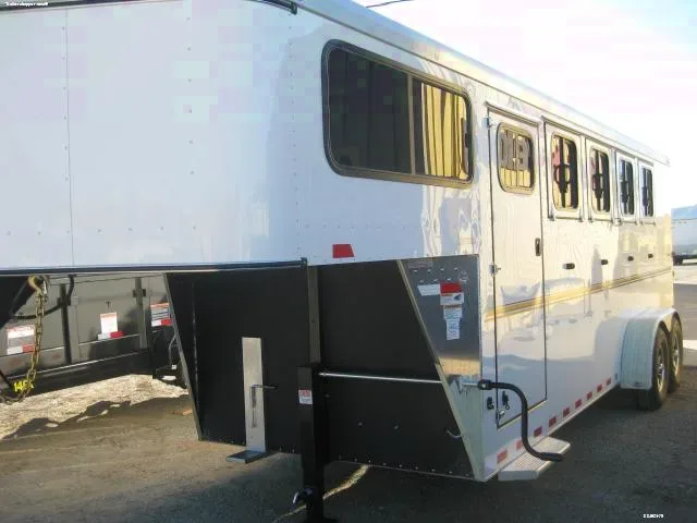 4 Horse Gooseneck  Trailer
