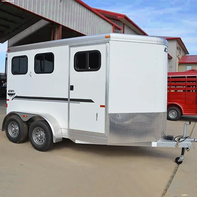 White 2 H  Aluminum BP w/ Rear Tack Room and Rounded V-Nose