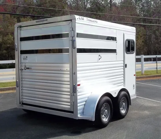 2H All Aluminum / White Horse Trailer - V-Nose