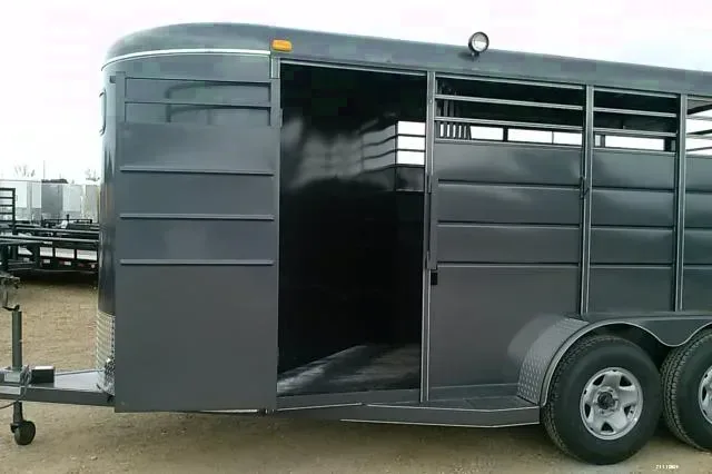 3 HORSE SLANT - LIVESTOCK COMBO