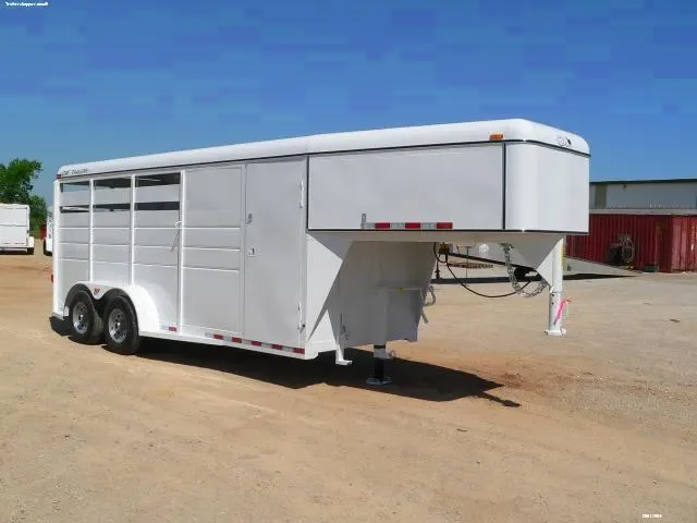 2 Horse Gooseneck Front Tack Room