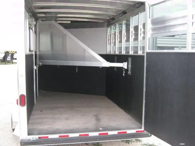 White 3H Aluminum Trailer