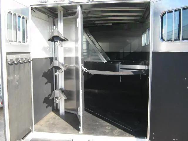 3H  Black Trailer-All Aluminum Gooseneck