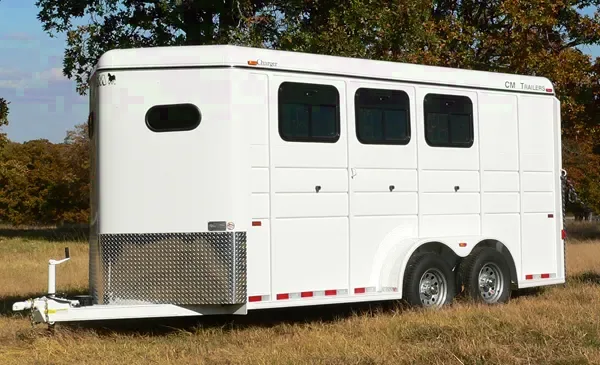 WHITE 3 HORSE 2-5200LB AXLES