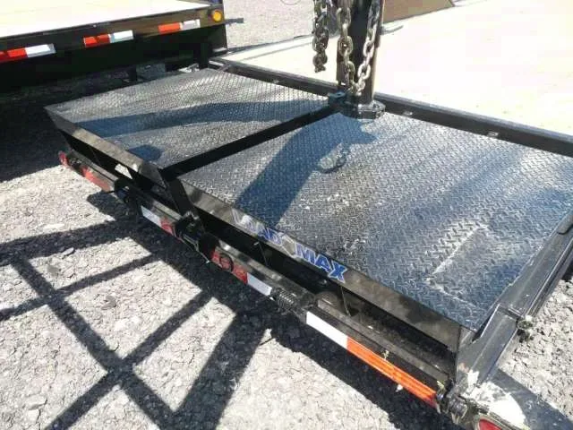 Gooseneck Equipment Trailer 30ft