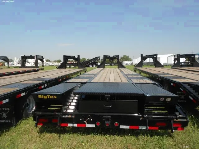 28+5FT Wood Decking JobSite Trailer
