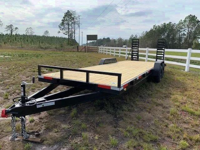 24FT EQUIPMENT/JOBSITE TRAILER W/STAND UP RAMPS