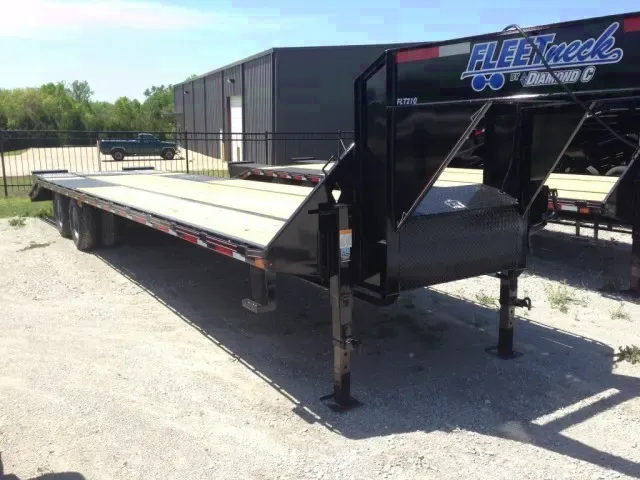 25ft (20+5)  Gooseneck Flatbed Equipment Trailer