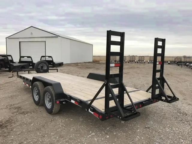 20FT JOBSITE TRAILER W/STAND UP RAMPS