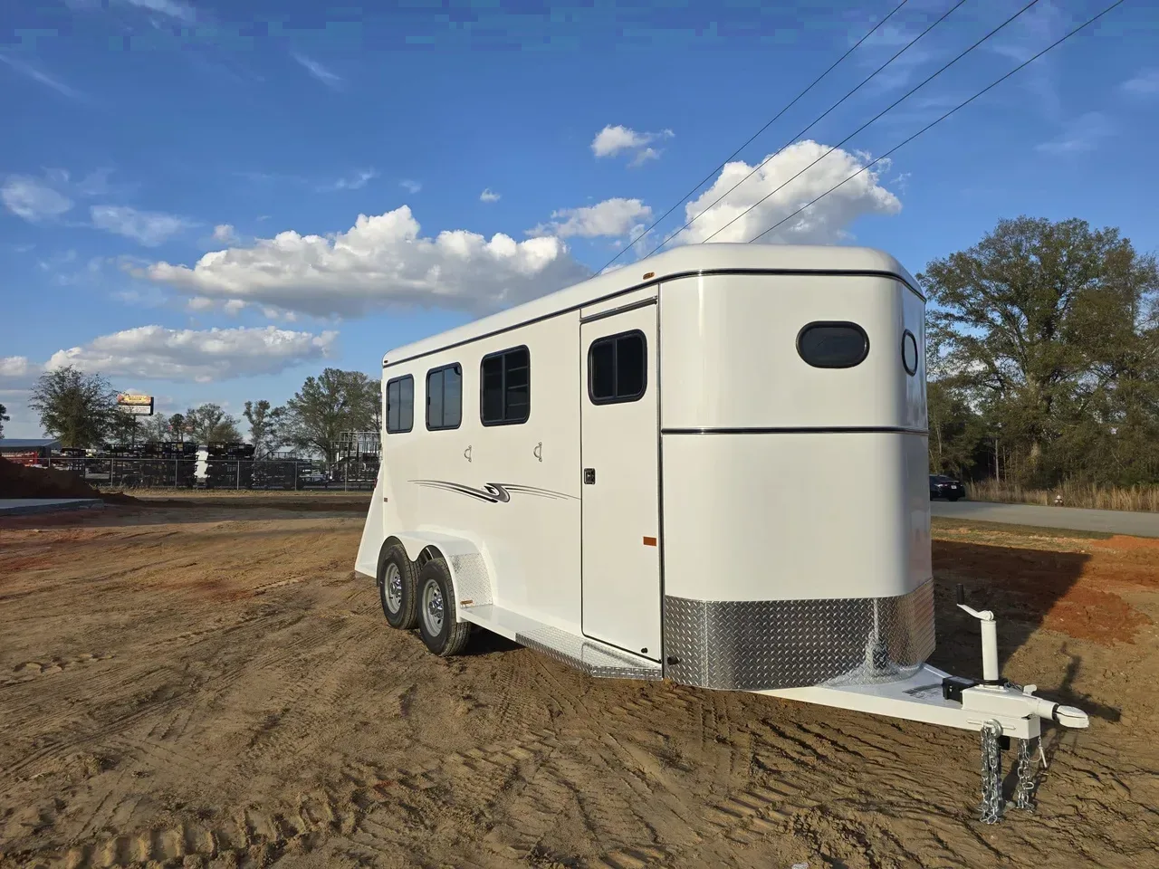 Livestock/Horse Trailer 2026 6X17 Bee Trailers 6×17 3 Horse Chief Model Bumper Pull Trailer -AGLS617-3horse-277923 6 ft. x17 ft.