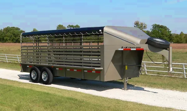 Brown 20ft GN Stock Trailer w/Tarp