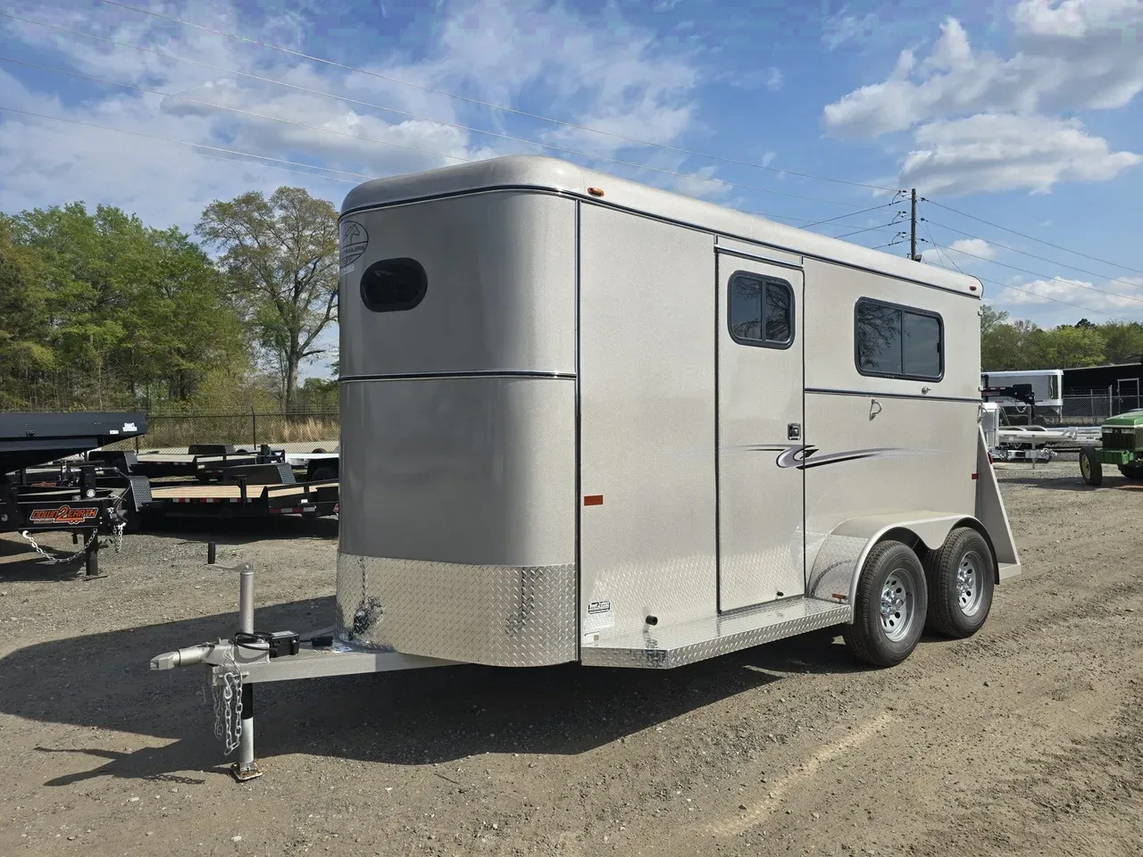 Livestock/Horse Trailer 2026 6X15 Bee Trailers 615 2 Horse Thoroughbred Trailer With Dressing Room -AGLS615-2HORSE-277907 6 ft. x15 ft.
