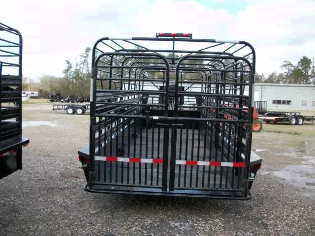 Black 16ft ES Gooseneck with Tarp