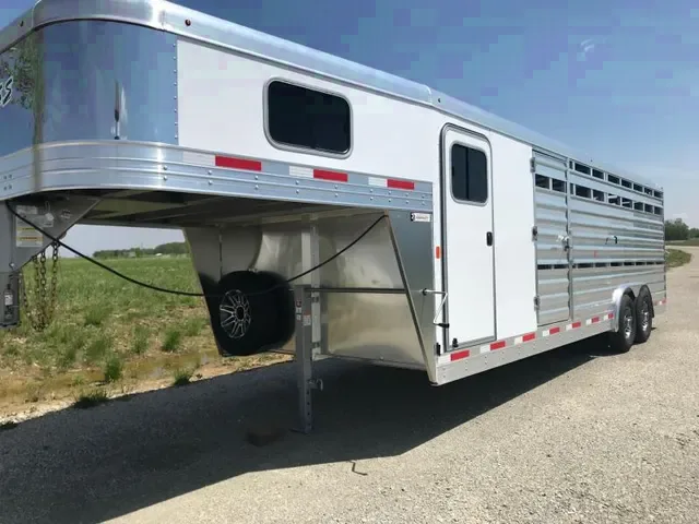 24ft Livestock Trailer, Aluminum, Gooseneck
