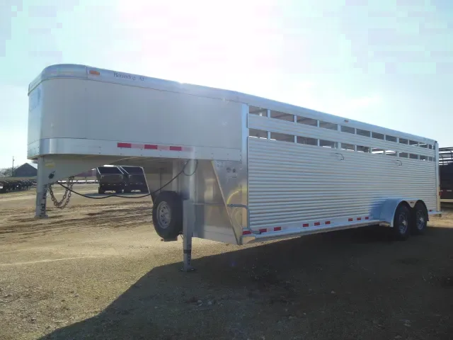 White Livestock Trailer 24ft 6.6 Tall