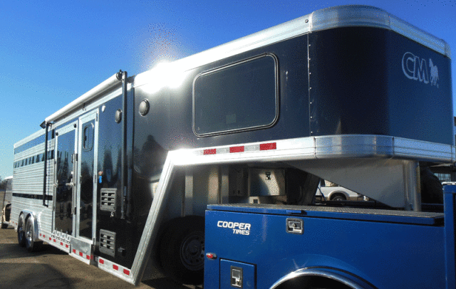 26 ft Stock Trailer w/6 foot living quarters