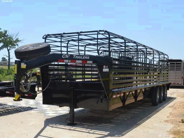 Bar Top 28ft Livestock Gooseneck