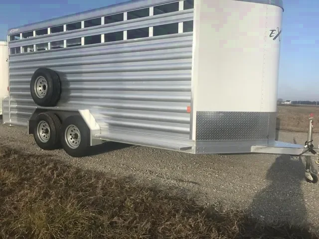 Aluminum/White 16ft Livestock Trailer w/Escape Door