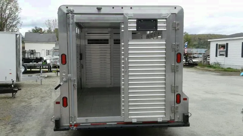 20ft Livestock Trailer w/32 Inch Side Door