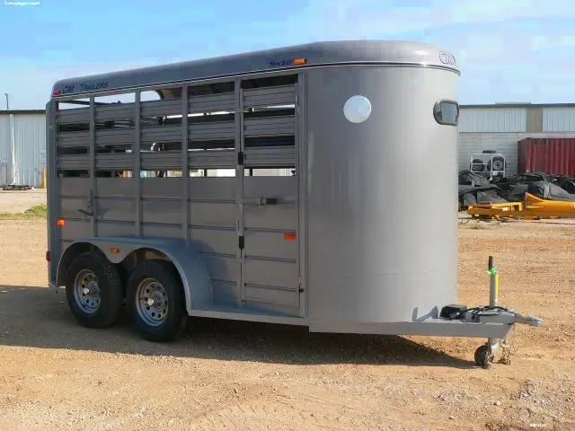 14ft Steel Bumper Pull with Window in Rounded Front
