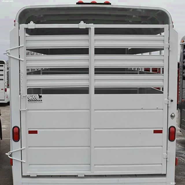 White Rounded Front 14ft Bumper Pull Livestock