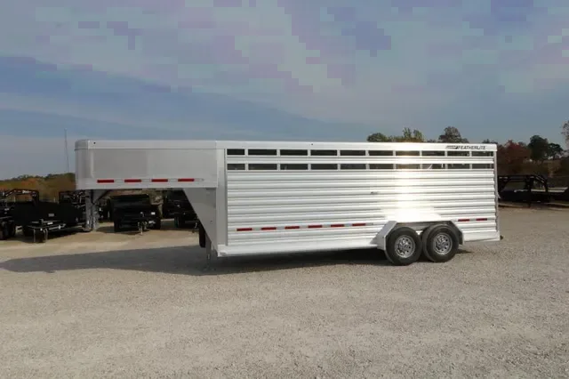 Premium 2025 Featherlite 6.5x20 Gooseneck Livestock Trailer - Offer Now!