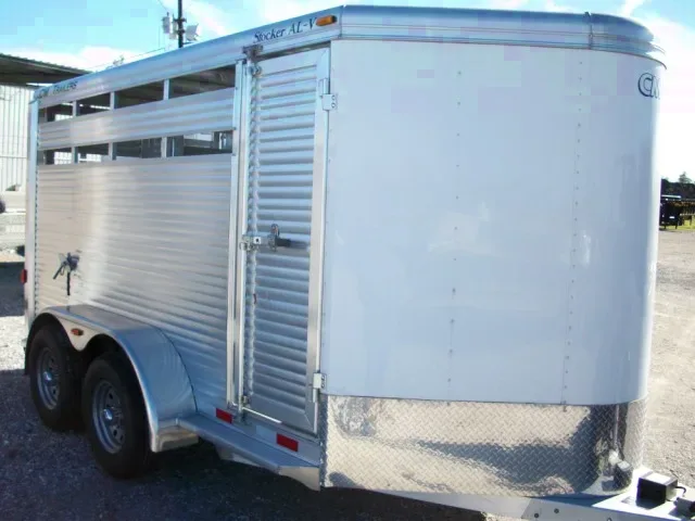 14ft V-Nose Aluminum Stock Trailer
