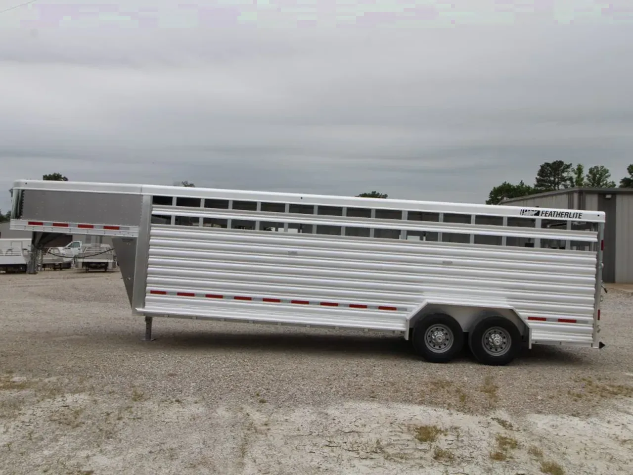 2026 Featherlite Trailers 8127-7024 Stock / Stock Combo Trailer