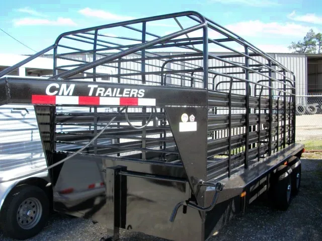 16 ft Livestock Trailer w/Butterfly Rear Gates