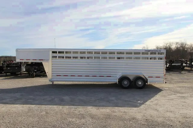 2025 Featherlite 7x24 Gooseneck Livestock Trailer