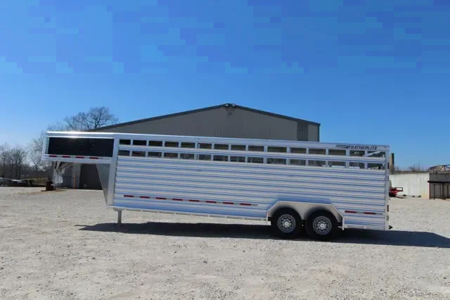 Premium 2025 Featherlite 8x16 Gooseneck Livestock Trailer – Make an Offer!