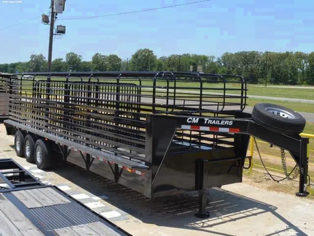 28ft Bar Top GN Black Cattle Trailer