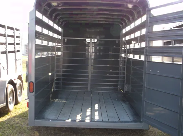 14ft Livestock Trailer with Rounded Front w/Window