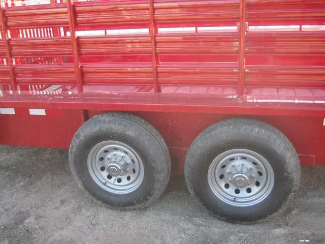 20ft Red Bar Top Livestock Trailer