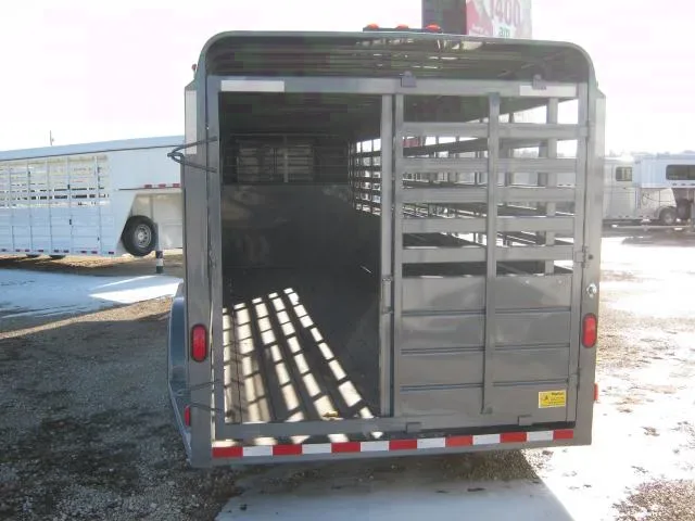 24ft Grey GN Livestock Trailer