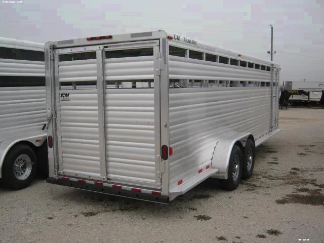 White/Aluminum 24ft Gooseneck LS Trailer