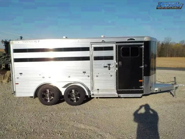2025 Sundowner SUNLITE SHOWMANGT 16 BP Livestock Trailer - Make an Offer
