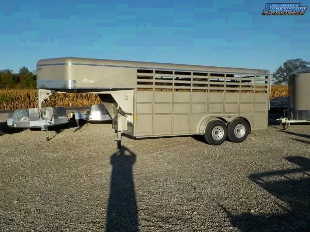 2025 Delta 6x16 Gooseneck Livestock Trailer - Versailles, OH