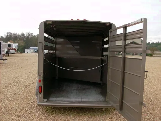 2 HORSE SLANT LOAD TRAILER